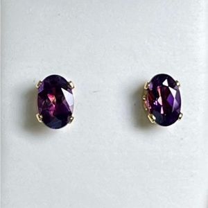 925 GP gemstone nip pierced earrings, purple